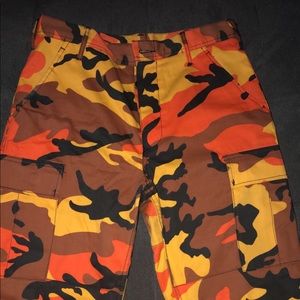 Camo pants from Zumiez!